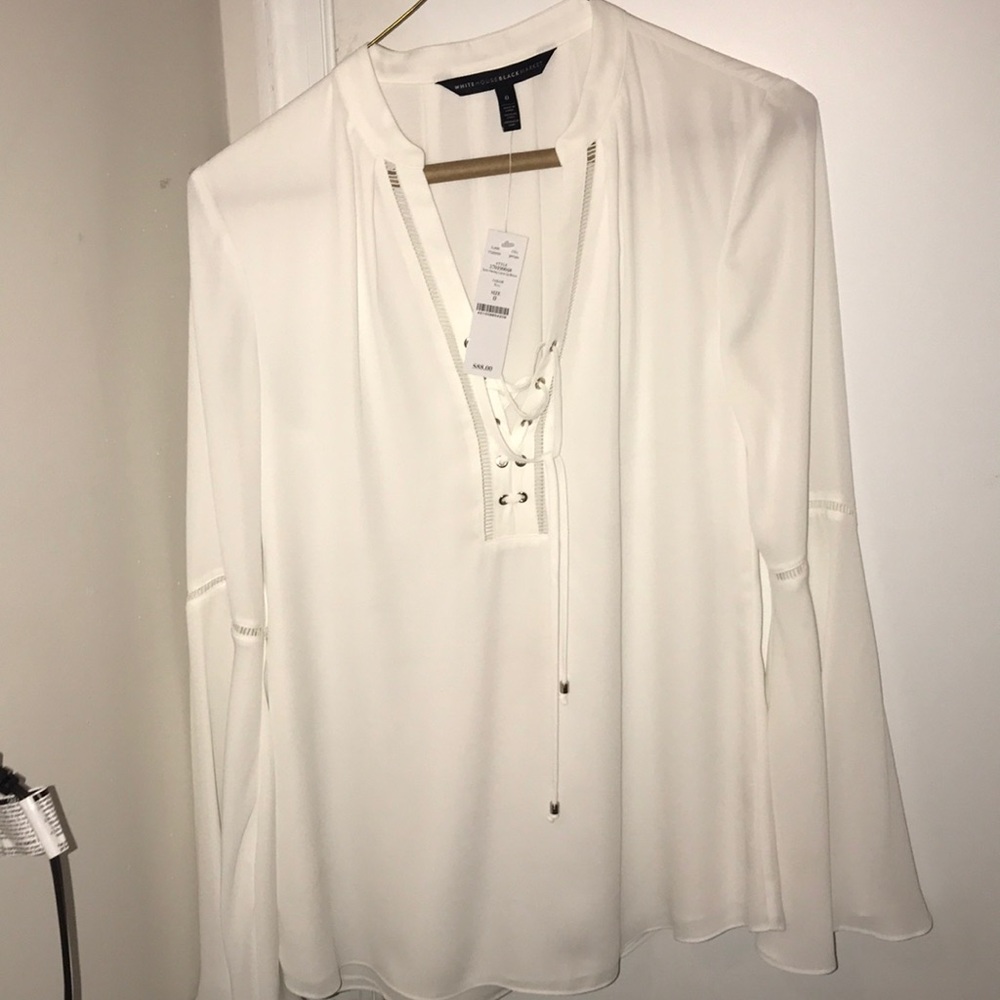White House black market blouse NWT!!!!!
